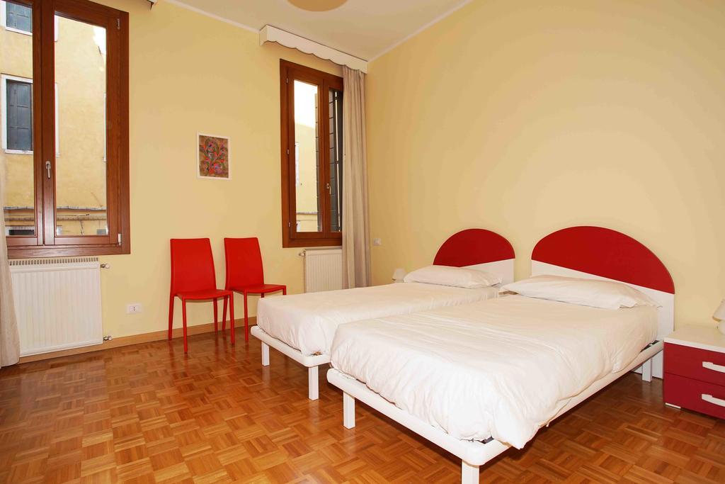 ונציה Ca' Geremia Apartment חדר תמונה